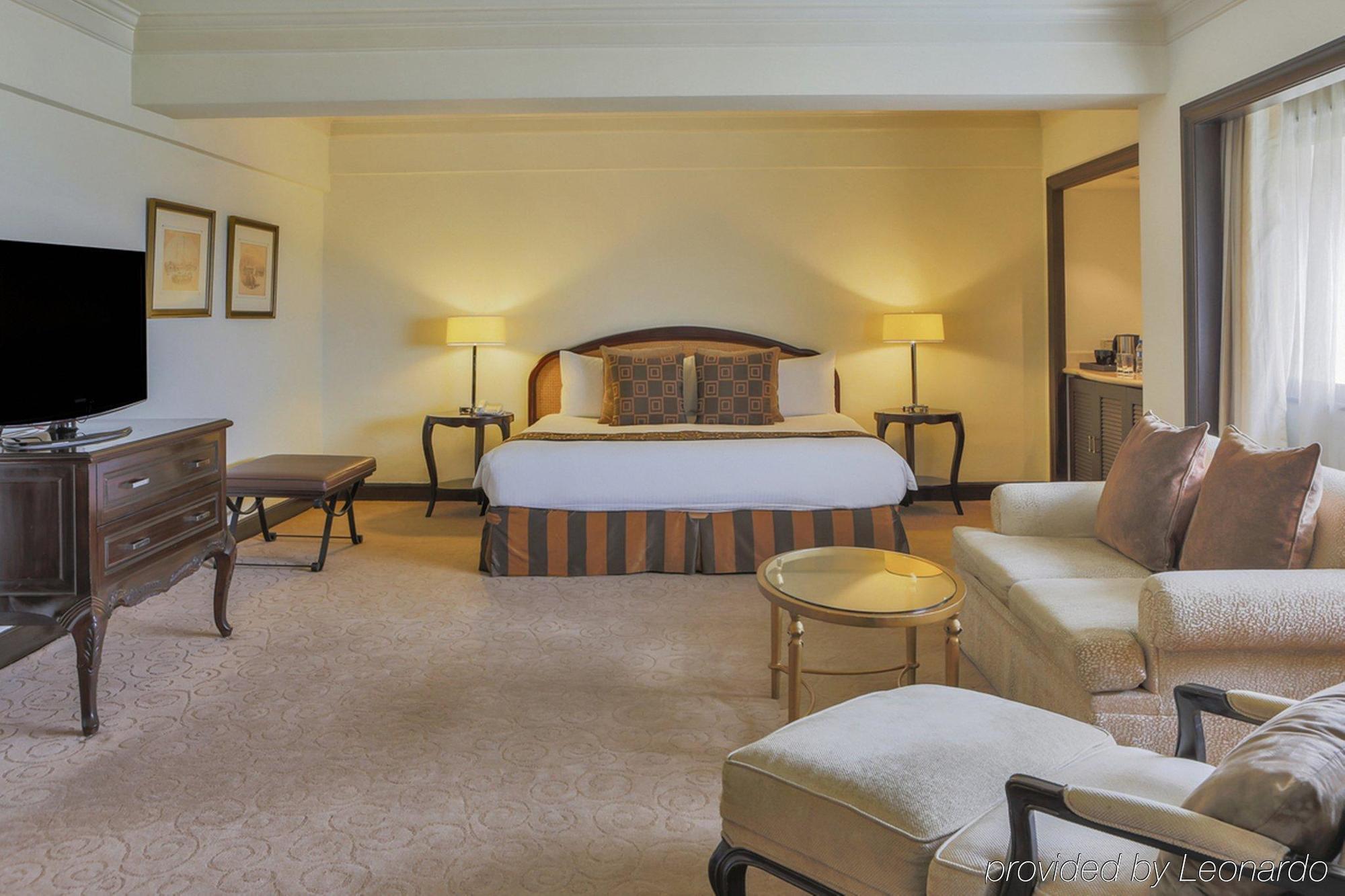 Intercontinental Manila Hotel Makati City ภายนอก รูปภาพ