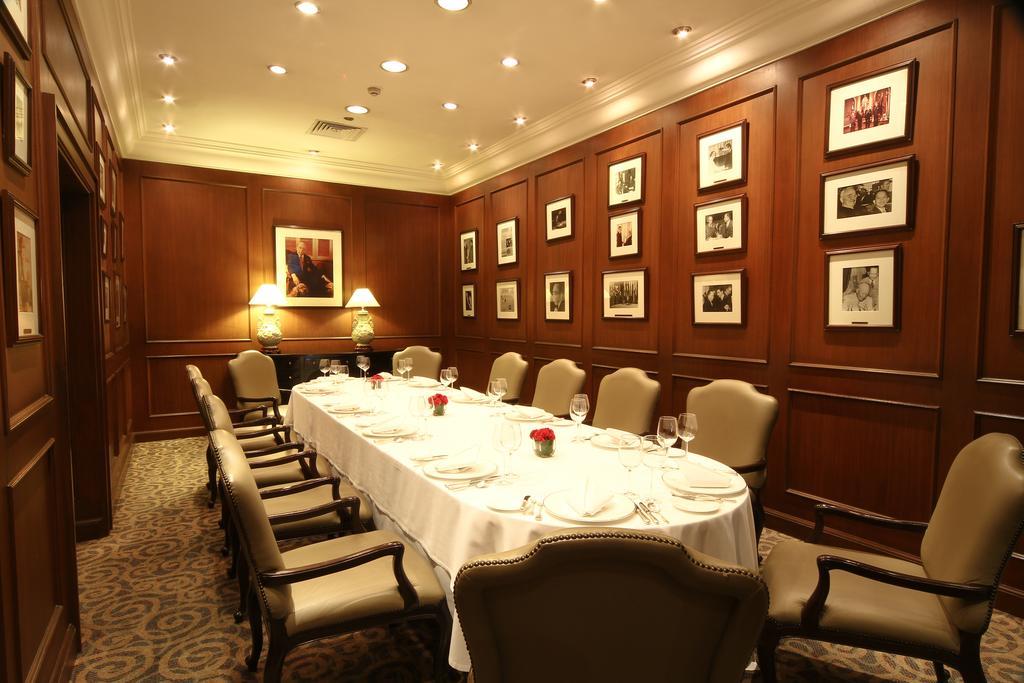 Intercontinental Manila Hotel Makati City ภายนอก รูปภาพ